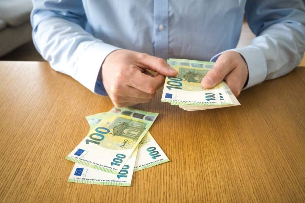 Krediti bez kamata za kupovinu elektroničkih uređaja što je stvarno isplativo Krediti bez kamata za kupovinu elektroničkih uređaja što je stvarno isplativo