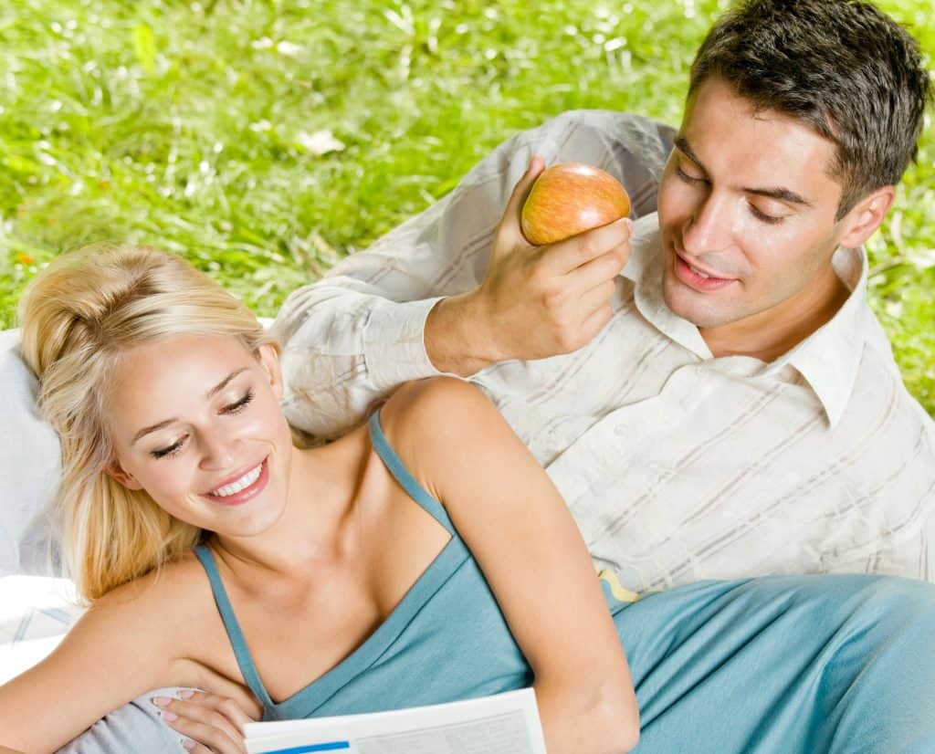 Ljubavni jezici u spavaćoj sobi: što vaš partner zapravo želi Ljubavni jezici u spavaćoj sobi: što vaš partner zapravo želi